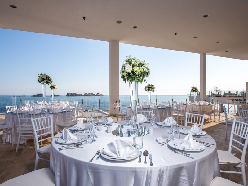LOUNGE TERRACE RECEPTION